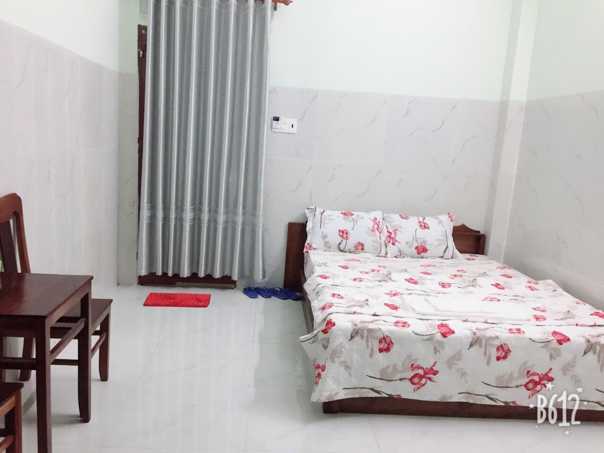 Hotel Khach San Ngoc Quynh La Gi Exterior foto