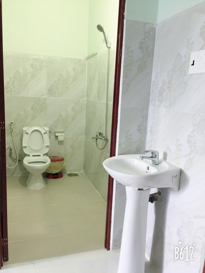 Hotel Khach San Ngoc Quynh La Gi Exterior foto